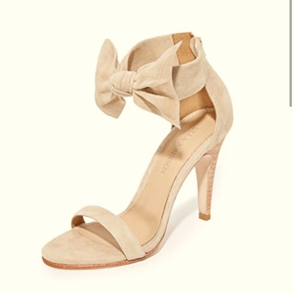 Ulla Johnson Elegant Beige Suede Heels with Bow